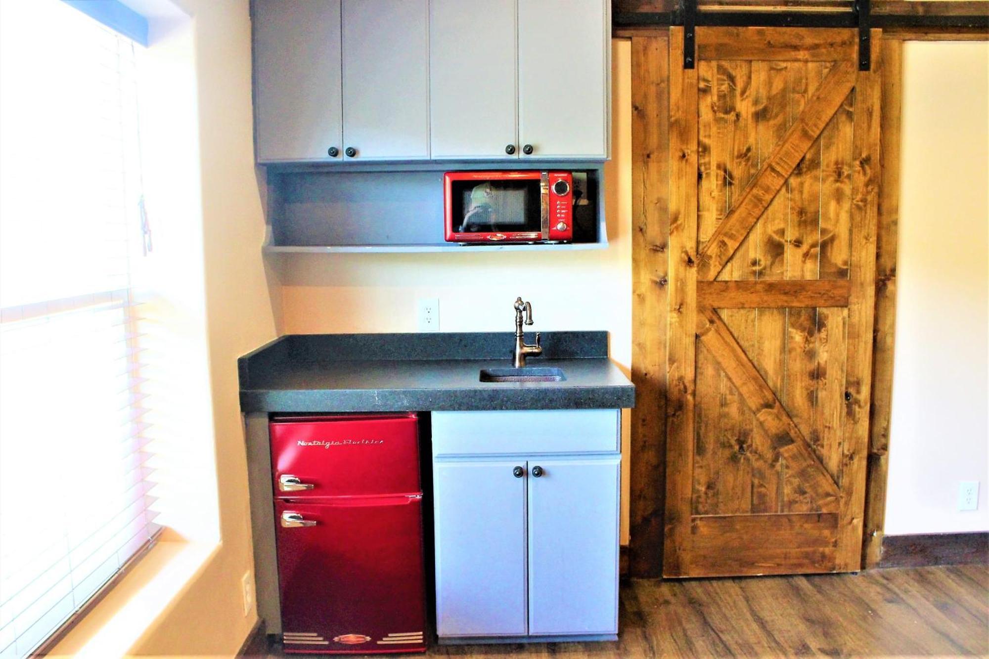 The Rustic Inn - Family Friendly, Close To Fiesta Texas, Seaworld, Riverwalk And More Dominion Экстерьер фото